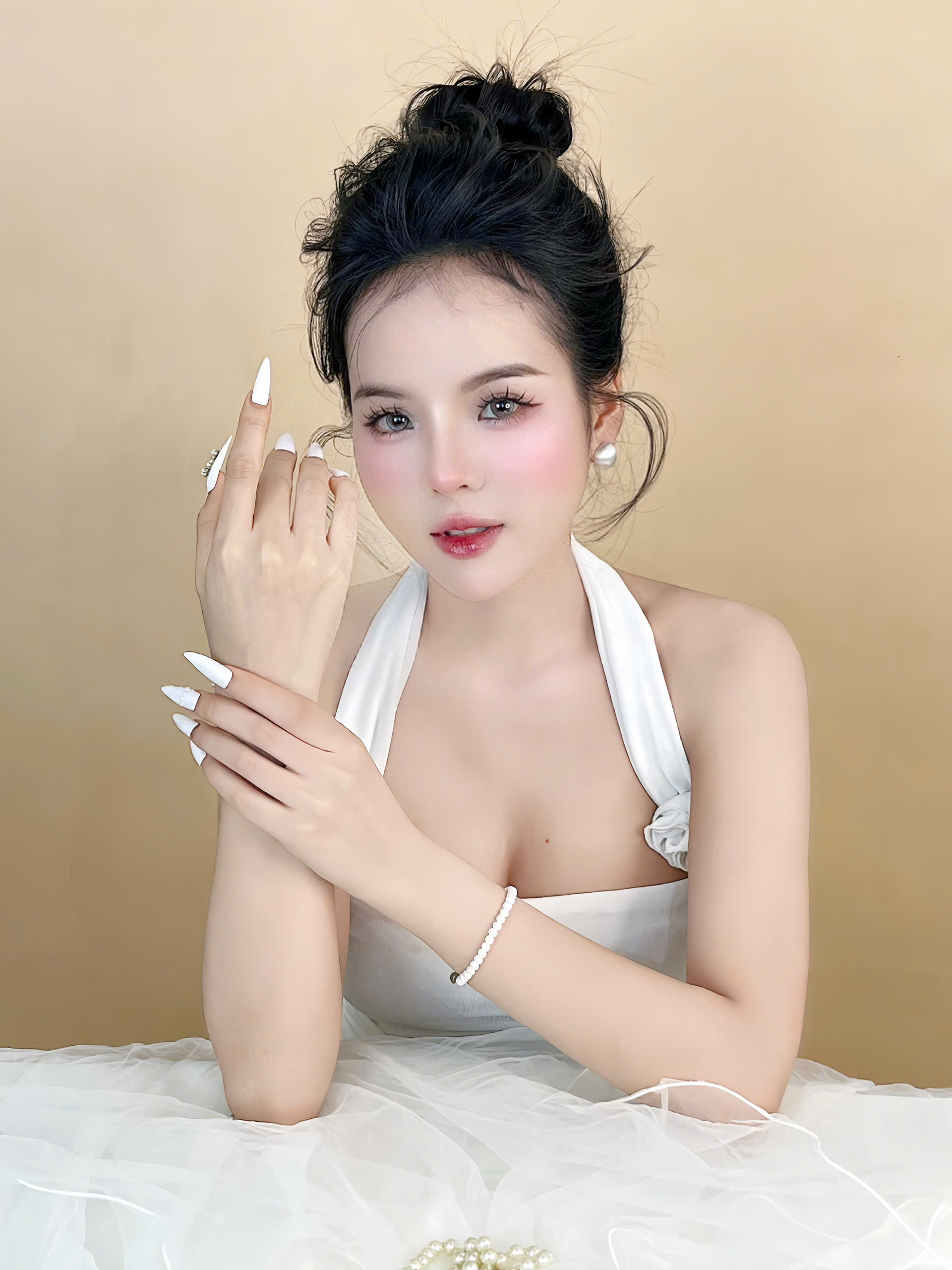 Lê Thảo Quyên - Duyên dáng quý phái