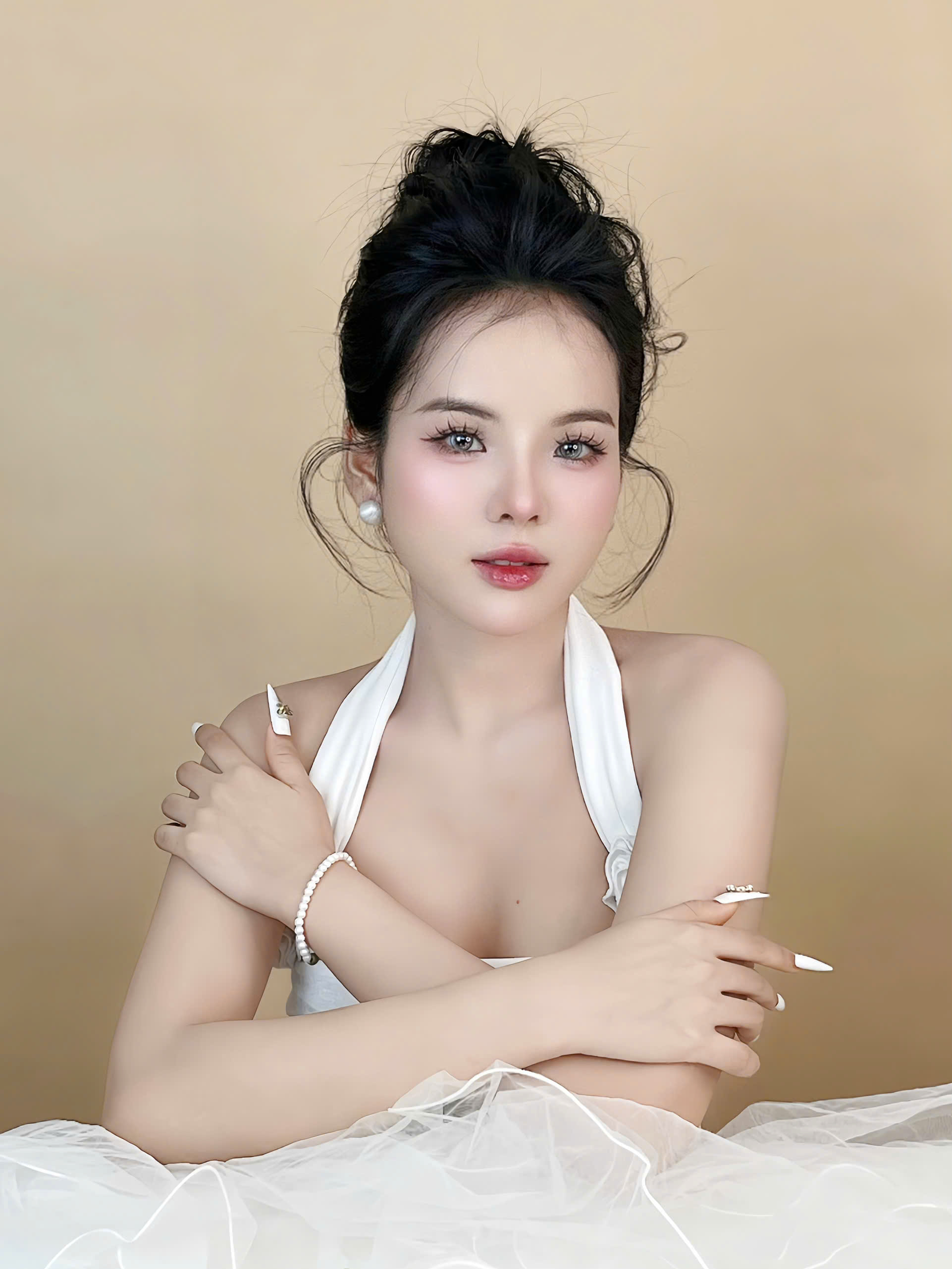 Lê Thảo Quyên - Tự tin tỏa sáng
